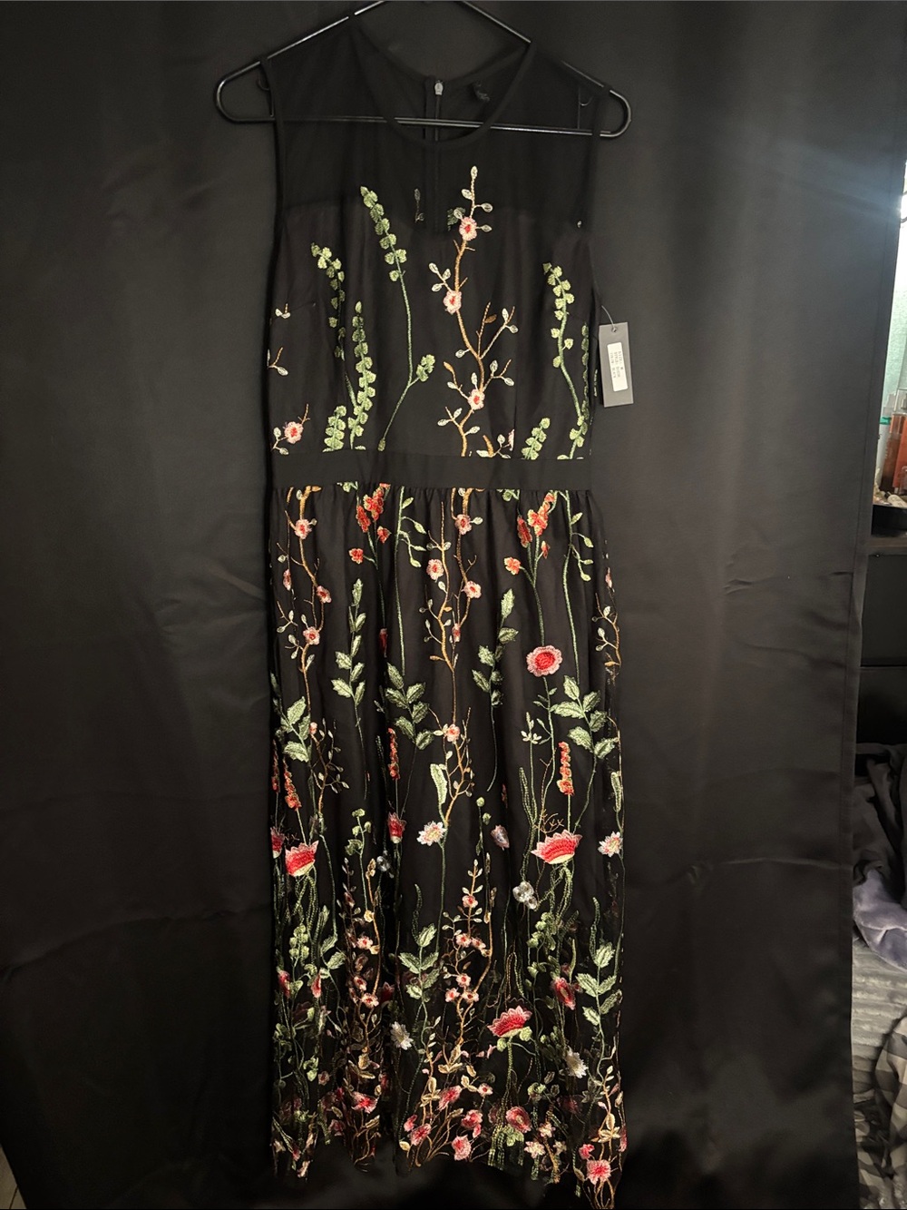 Embroidered Floral Black Maxi Dress Lapis M